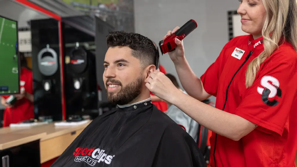 Sport Clips Haircuts of Chandler - Hamilton High — Hair salon in Chandler